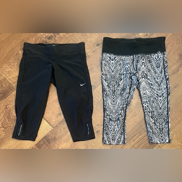 Nike cropped running leggings 2 pairs Womens Sz small drifit - Picture 1 of 7